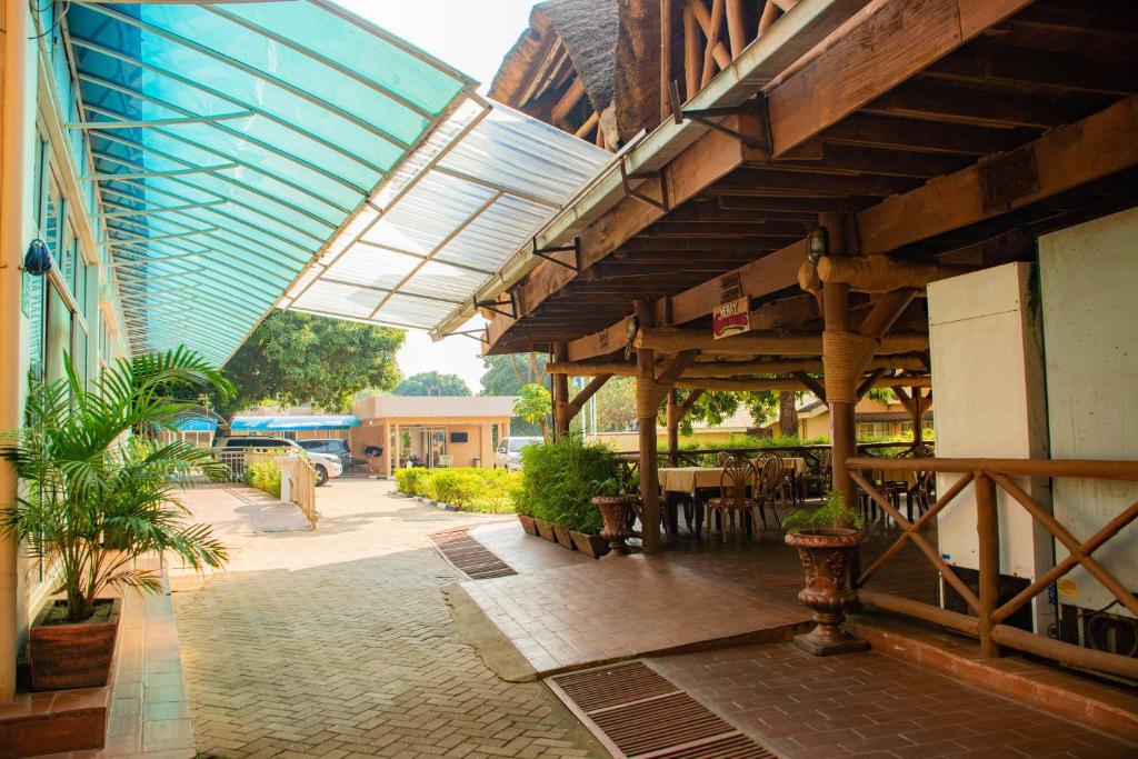Bomah Hotel Limited